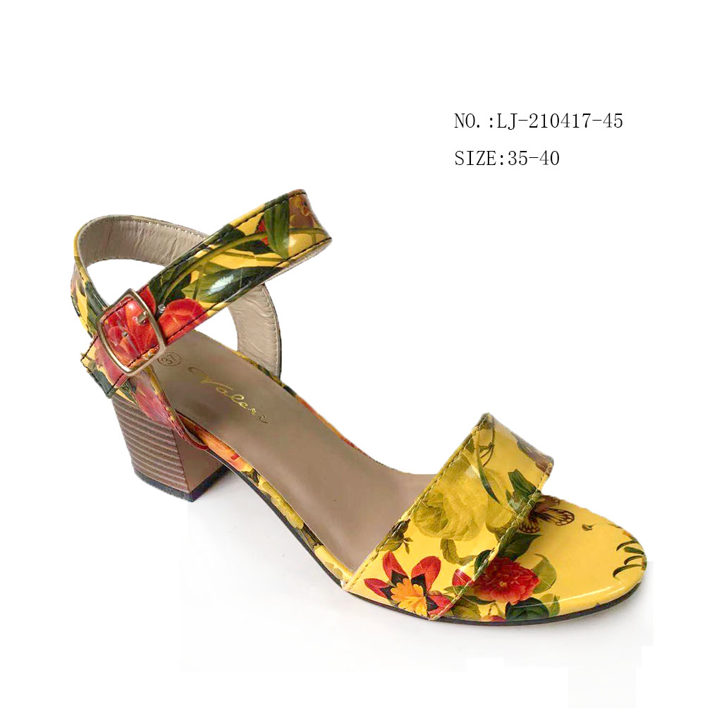 Factory OEM New design Women flower print Ankle Strap Design wedges sandals Chunky heels sandals