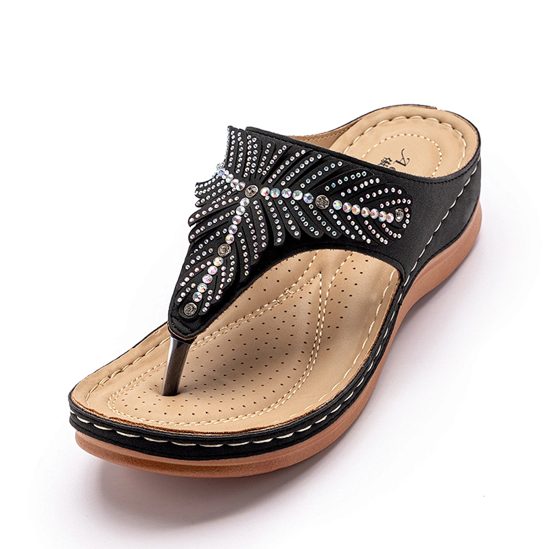 2021 new slippers women's summer fashion rhinestone wedge heel sandal leisure vacation corner flip-flops