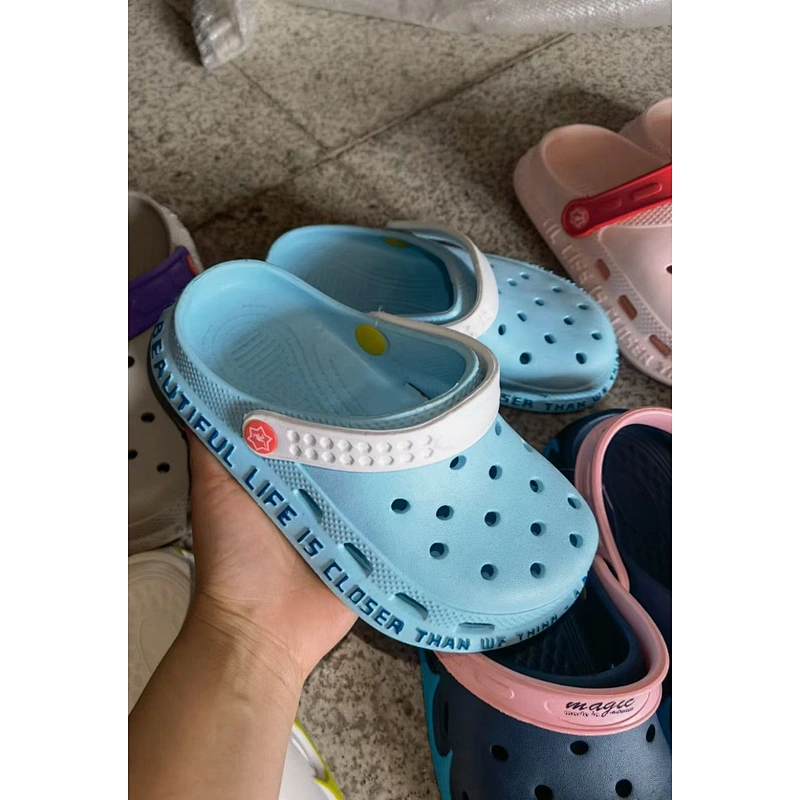 Women Mix style Mixed color and size EVA garden stock shoes good quality slipper shoes beach sandals  slippers shoes