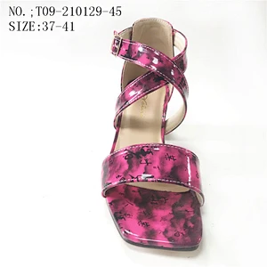 New style Women outdoor Sandals Elegant shoes slippers high Heels Designer Sandals