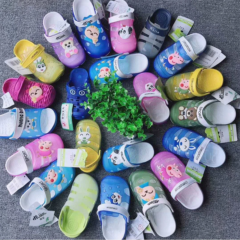 Children garden shoes mixed color mixed size garden shoes stock