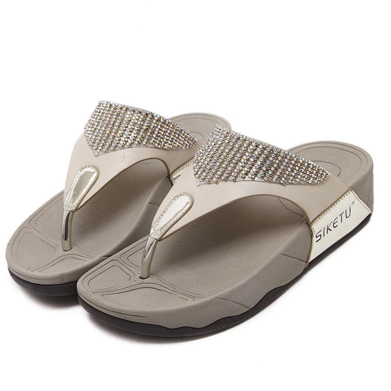 New ladies' leisure beach slippers rhinestone thick wedge women flip-flops