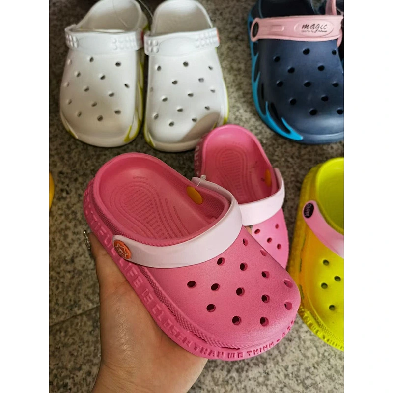 Women Mix style Mixed color and size EVA garden stock shoes good quality slipper shoes beach sandals  slippers shoes