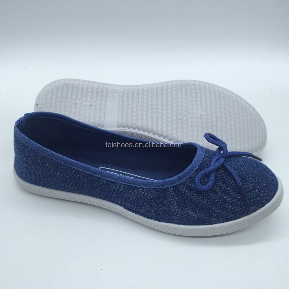 Hot sale OEM fashion women flat shoes injection canvas shoes