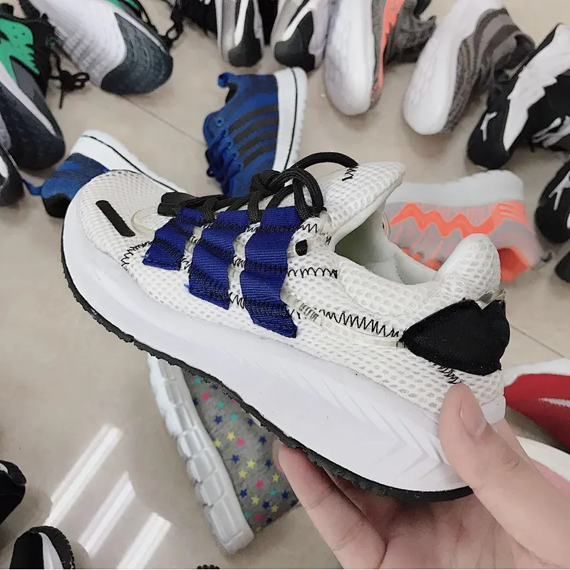 Mix style good quality kids casual sport shoes stock shoes