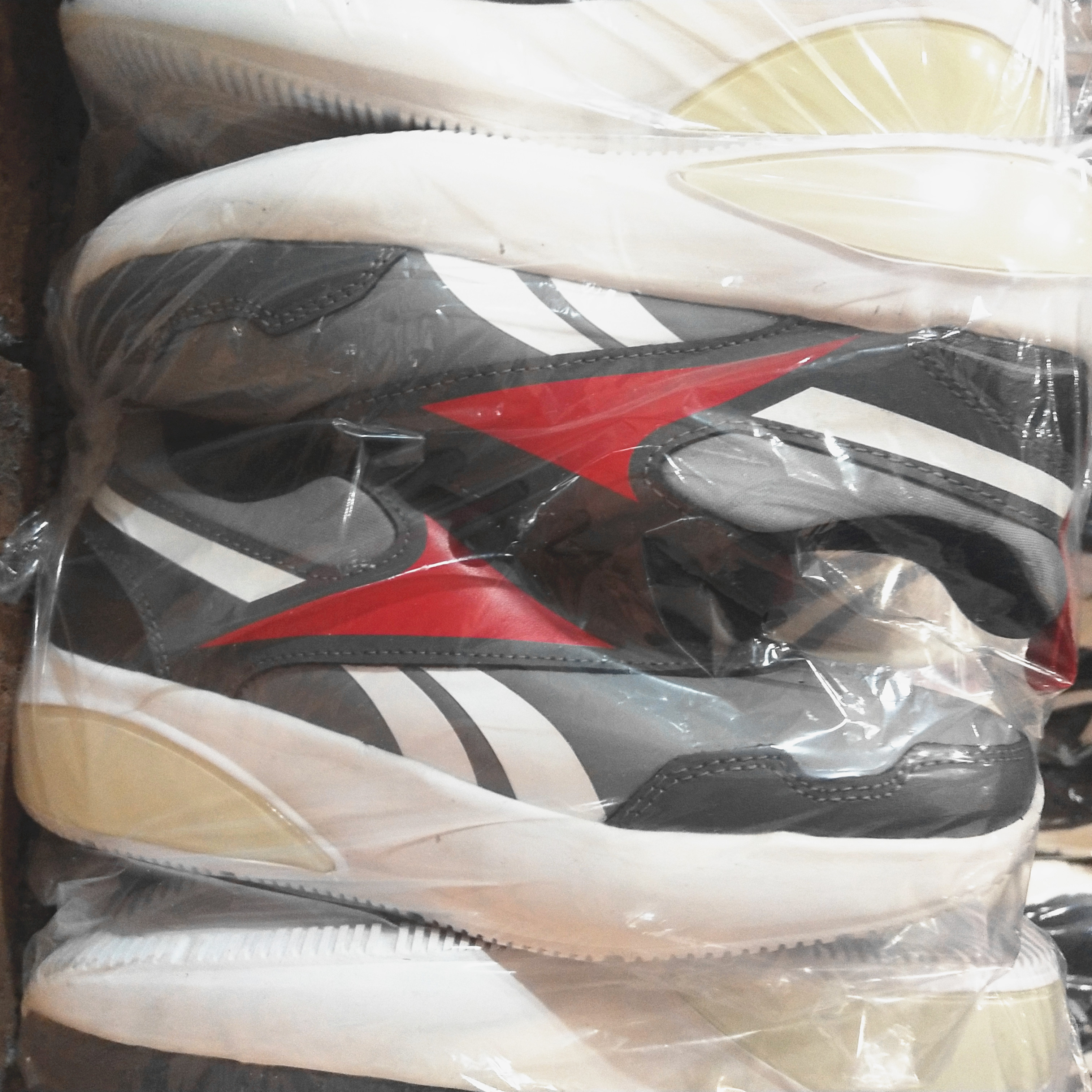 Mix style mix color fashion ladies tennis casual stock shoes running sneaker shoes stock