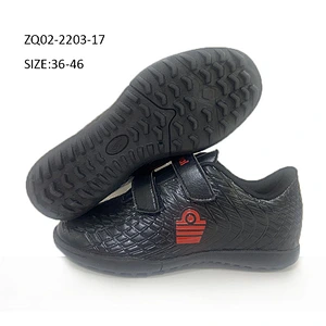 New design custom men's casual football shoes youth training student sports soccer shoes