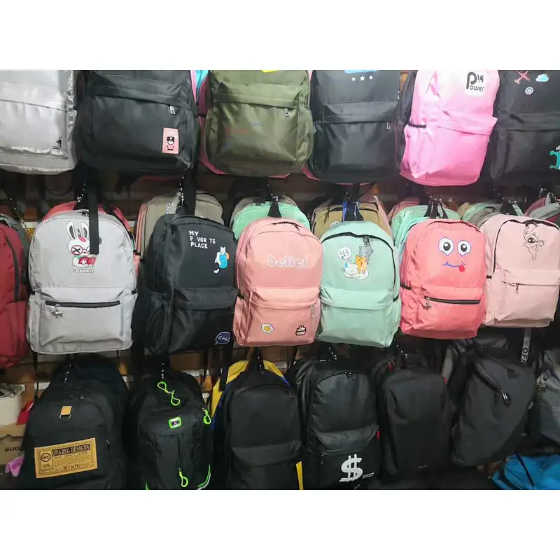 Mix style outdoor casual students schoolbags canvas backpacks stock