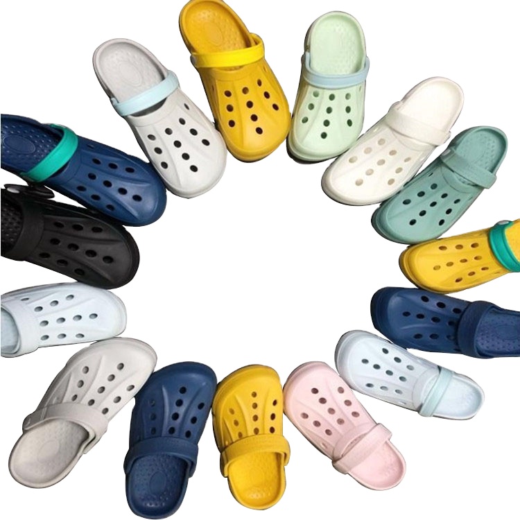 Mix style factory sale men slippers beach shoes stock garden shoes stock shoe stock lots