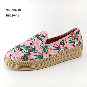 Wholesale Factory Footwear Floral Printing Designer Summer Indoor Outdoor Casual Slip On Shoes For Female