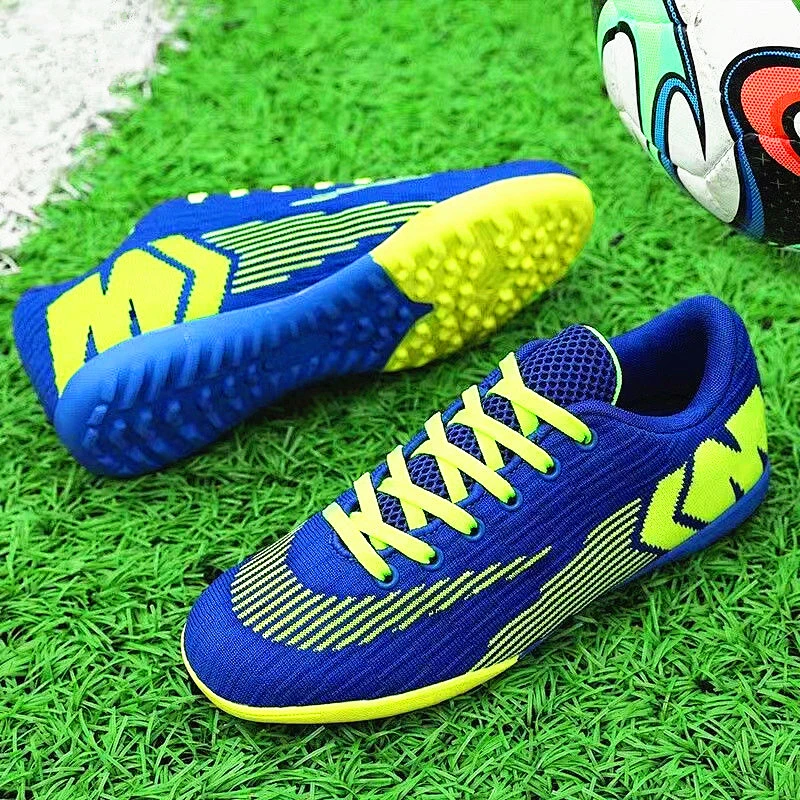 Clearance stock men casual sneakers football soccer shoes