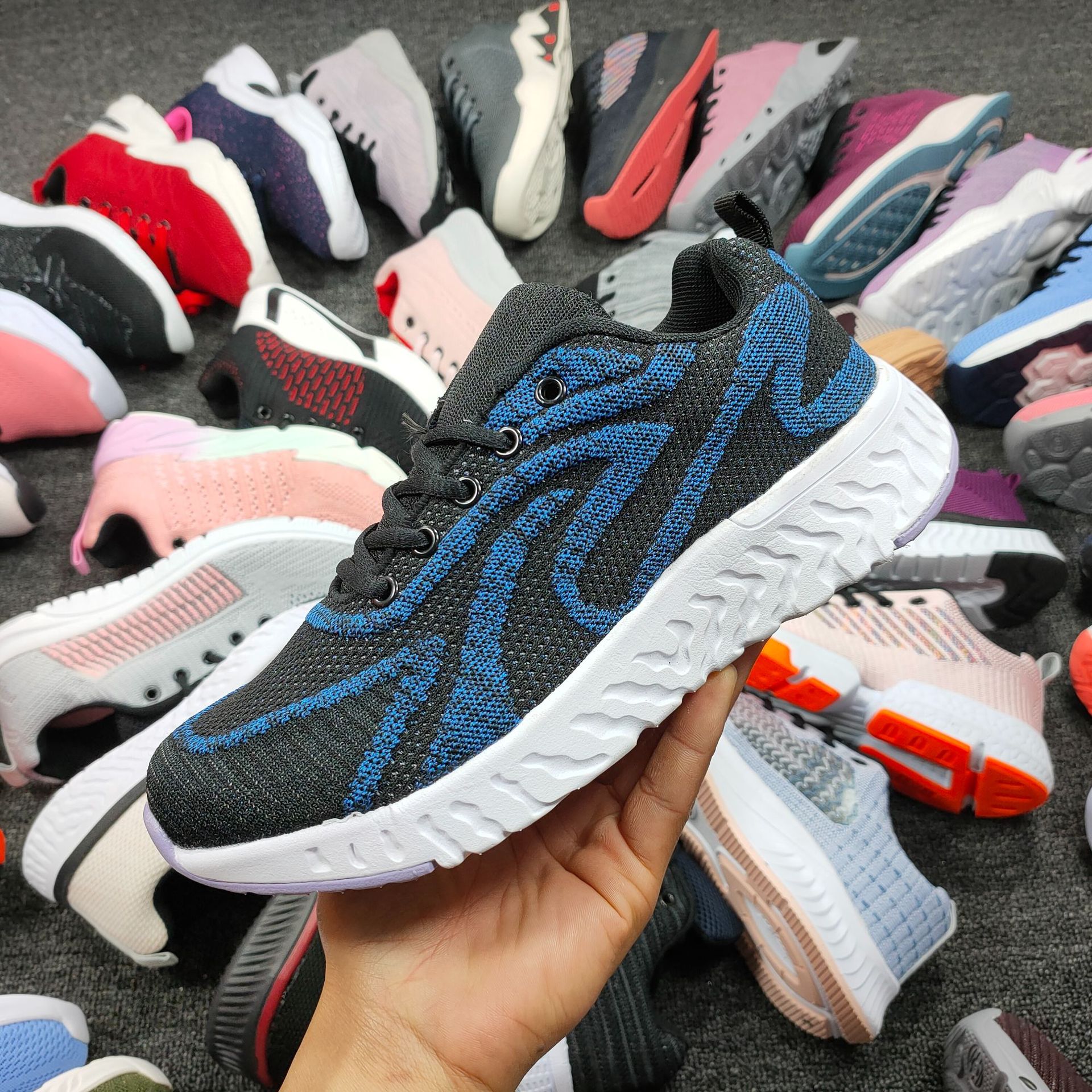 Mix style women sport shoes leisure sports shoes women shoes stock lots