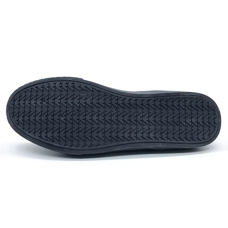 Factory customize Hot Sale Classic Men Injection Flat Canvas Casual Shoe with Customized with good price