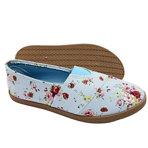 women  Cheap Price Injection Flat Canvas Shoes