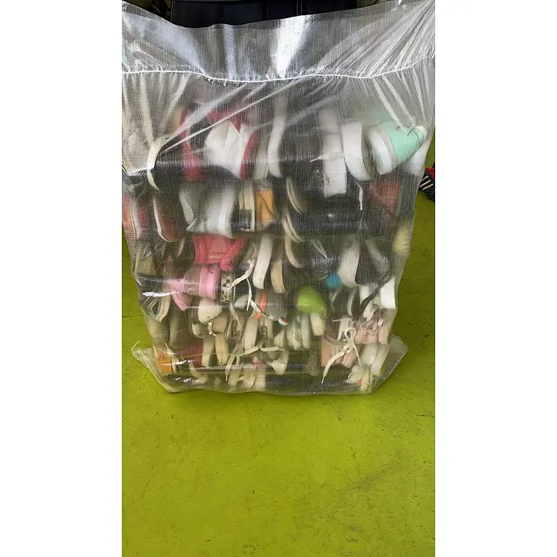 Mix style good quality A used shoes secondhand shoes  sneakers  stock lots