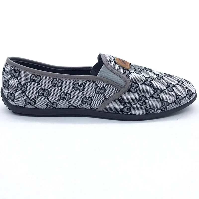 Factory cheap New Trend Custom Injection Men Footwear Slip on Leisure Flat Canvas Shoes
