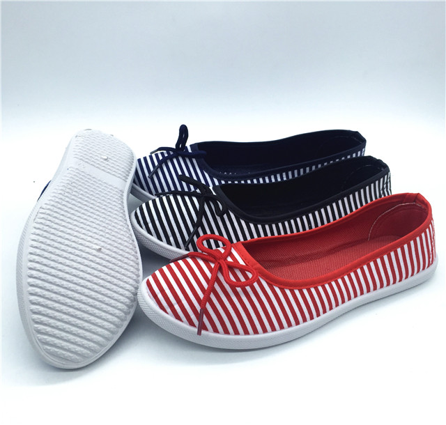 Customize Casual women injection flat canvas shoes slip on