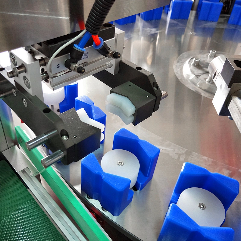 Popular Automatic Filling and Capping Machine for Small Bottle