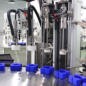 Automatic Cosmetic Oil Cleansing Water Essential Oil Packing Line Filling Line
