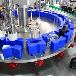 20ml 30ml 50ml Multi-function Automatic Perfume Filling Crimping Collaring Machine with Air Cleaning