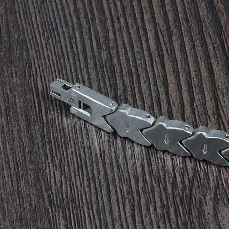 Gold plating magnetic therapy bracelet for good heath