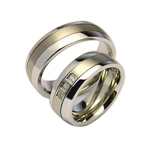 2014 two tone plating cz stone custom hot sell titanium couple ring