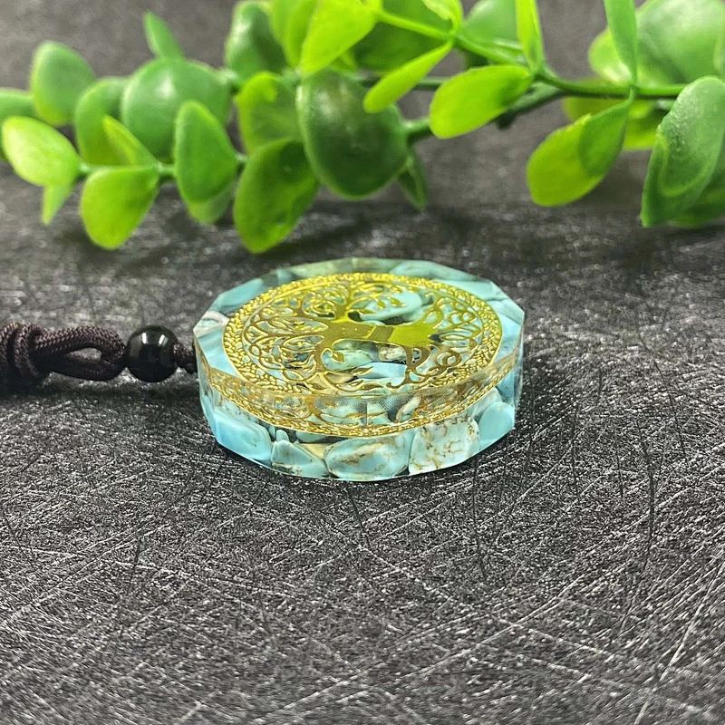 Wollet Natural Turquoise Crystal Resin Ogan Energy Tree of Life Seven Chakra Pendant