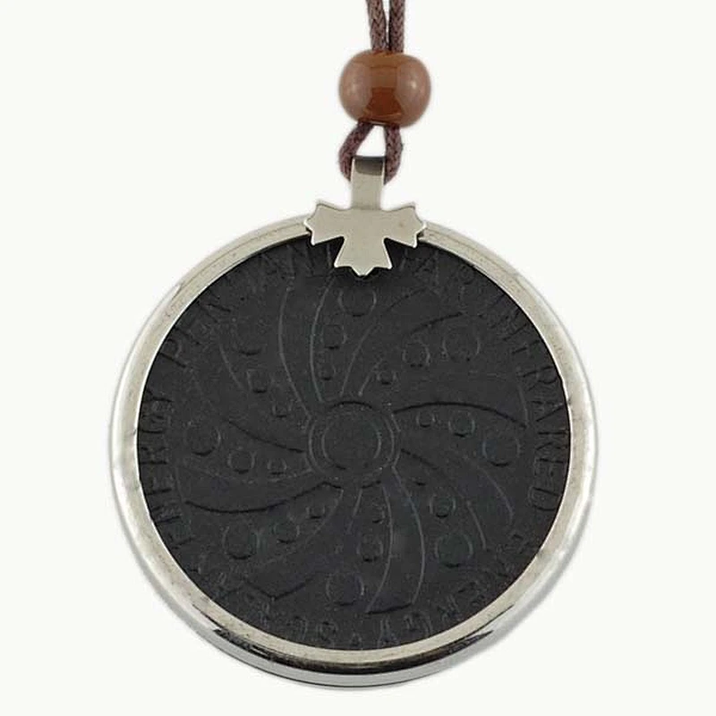 2014 shenzhen suppliers quantum energy scalar pendant titanium pendant