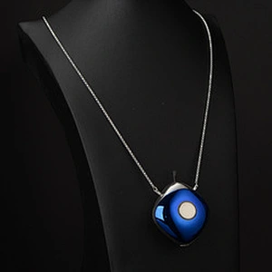 Wollet Wholesale Small Portable Air Purifier Travel-Size Generator Negative Ion 40 Million Air Freshener Pendant