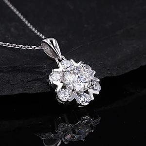 Wollet 1CT Moissanite Jewelry Adjustable Women Korean Clavicle Chain 925 Sterling Silver Moissanite Necklace