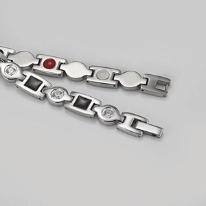 Wollet CZ Charm Elegant Jewelry Customize Design Wellness Enamel Bracelets for Women