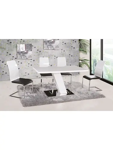 4 seater dining table