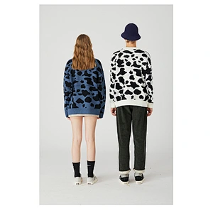 Wholesale long sleeve knitted men sweater pullover jacquard round neck customize unisex pullover acrylic sweaters
