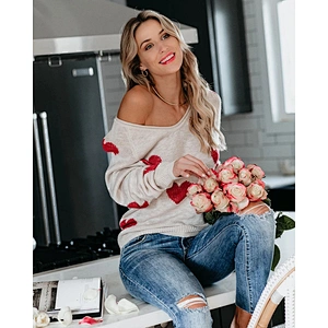 Love V-neck winter hot sale clothes knitted women casual fashion sweater
