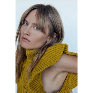 Fashion With Pompoms Ruffled women  knit sweaters cable knitting fall ladies sweater vest