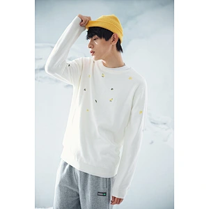 Fshion Korean oem knitwear gray men sweaters pullover with patches casual designer winter men sweaters