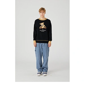 Wholesale couple pullover teddy bear knitwear crewneck sweater unisex custom intarsia sweater