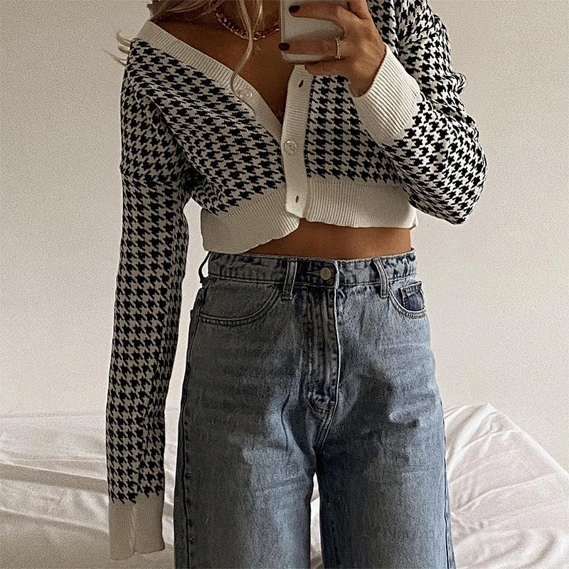 Autumn winter new fashion plaid V-neck coat cardigan sweater women casual woolen tops
