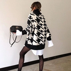 Wholesale Fall clothing for women houndstooth knitwear sweaters ladies oversized turtleneck sweate
