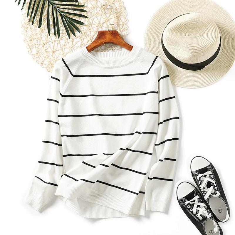 Simple long-sleeved knitted sweaters women round neck striped pullover