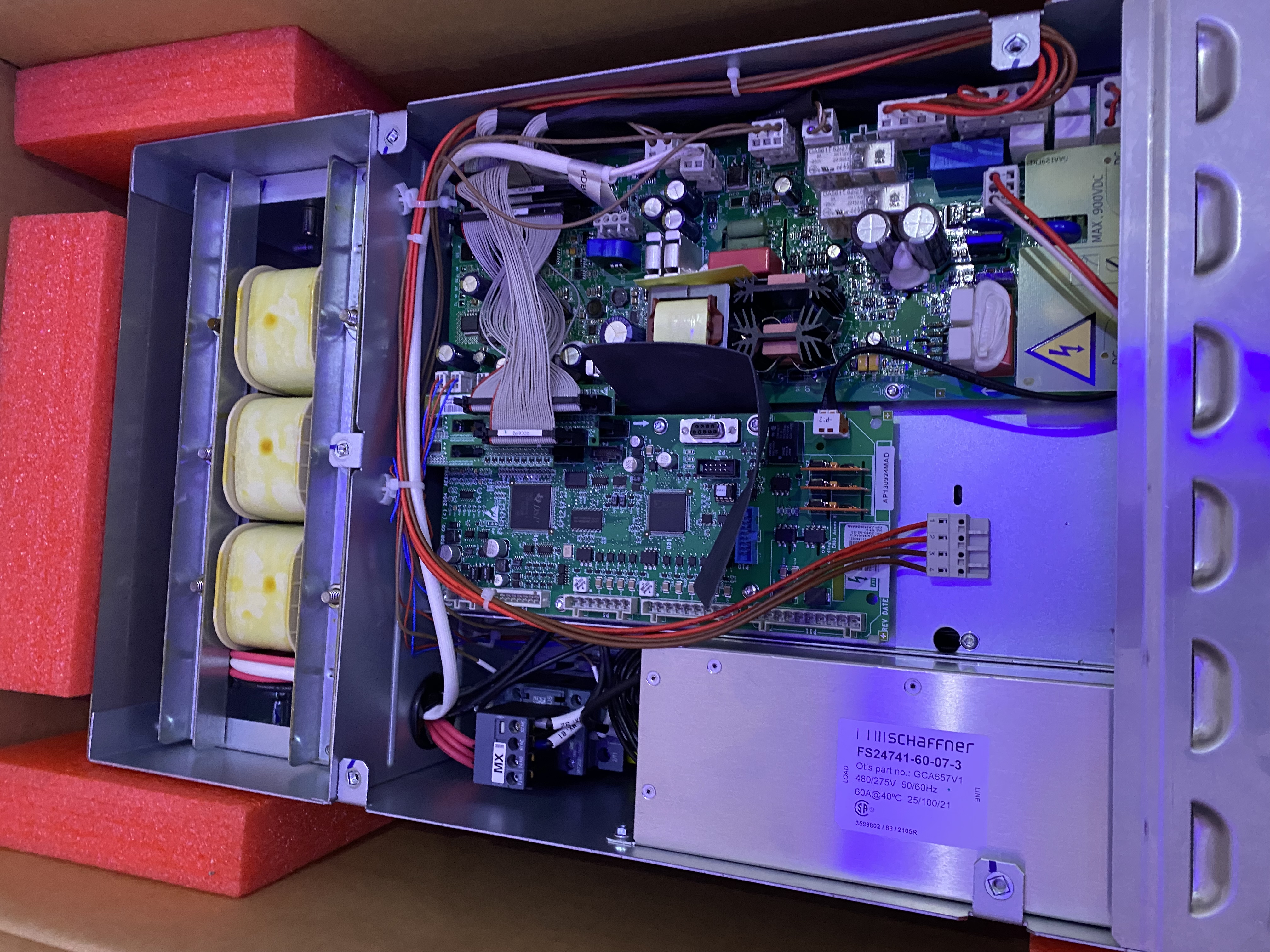 Otis Elevator drive inverter OVFR02A-406 GEA21310A1