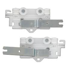 Elevator door lock