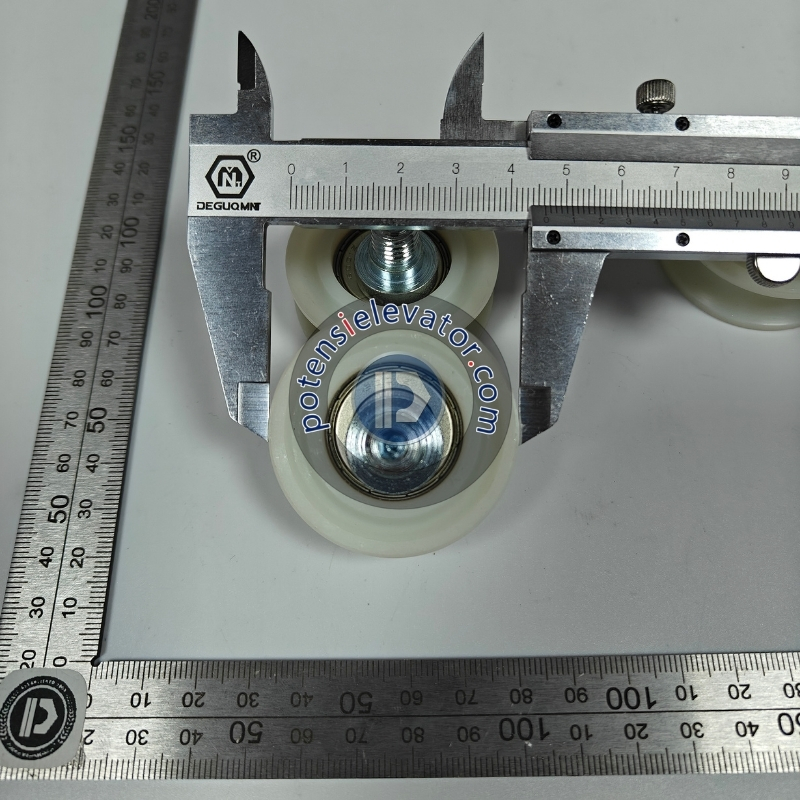 Elevator eccentric wheel D-46mm bearing 6001Z M10