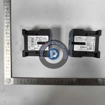 SIEMENS elevator contactor 3RT2016-2BB41 AC-3 4 kW/400V 24 VDC