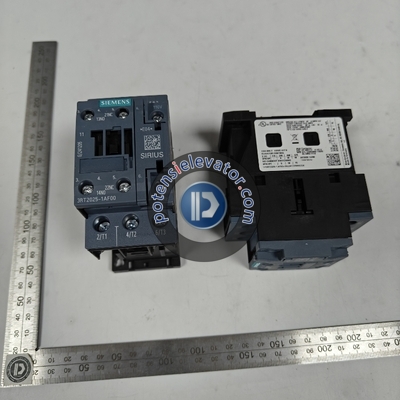 SIEMENS elevator contactor 3RT2025-1AF00 110VAC