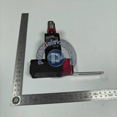 Omron switch D4NH-1BBС