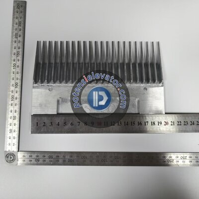 Otis Comb plate XAA453AV2 XOP-NC 199х145mm 22 teeth