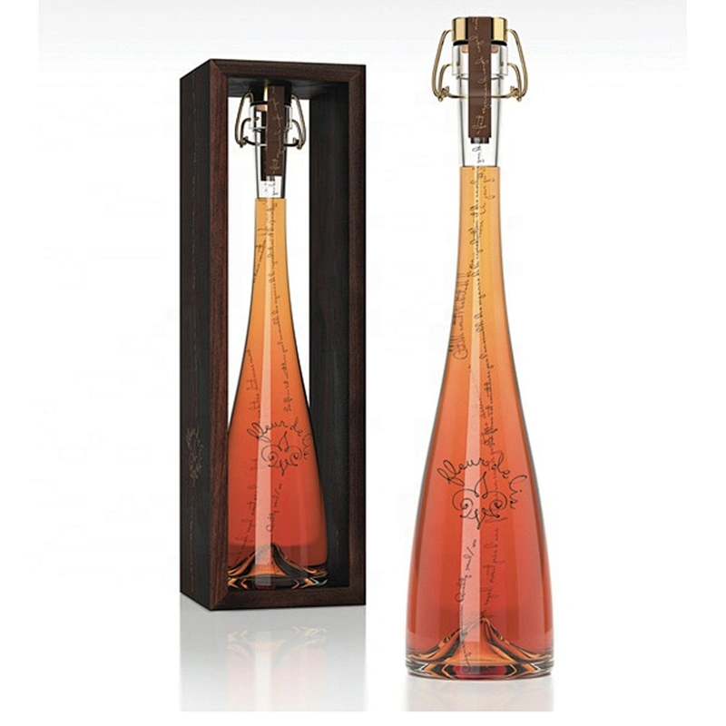 High quality and cheap price elegant decorative glass wine bottle