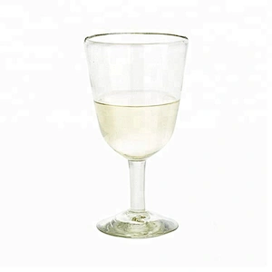 2020 high quality transparent handle wine glass cup