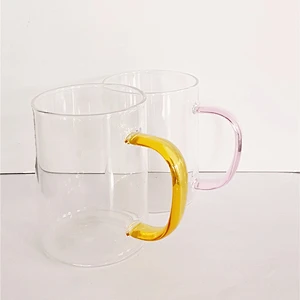 HOT sale Borosilicate Heat-Resistant Transparent Thicken Glass Cup Tea Cups Beer Mug  with colour handle